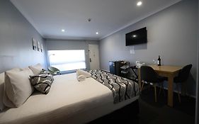 Old Maitland Inn - Rutherford